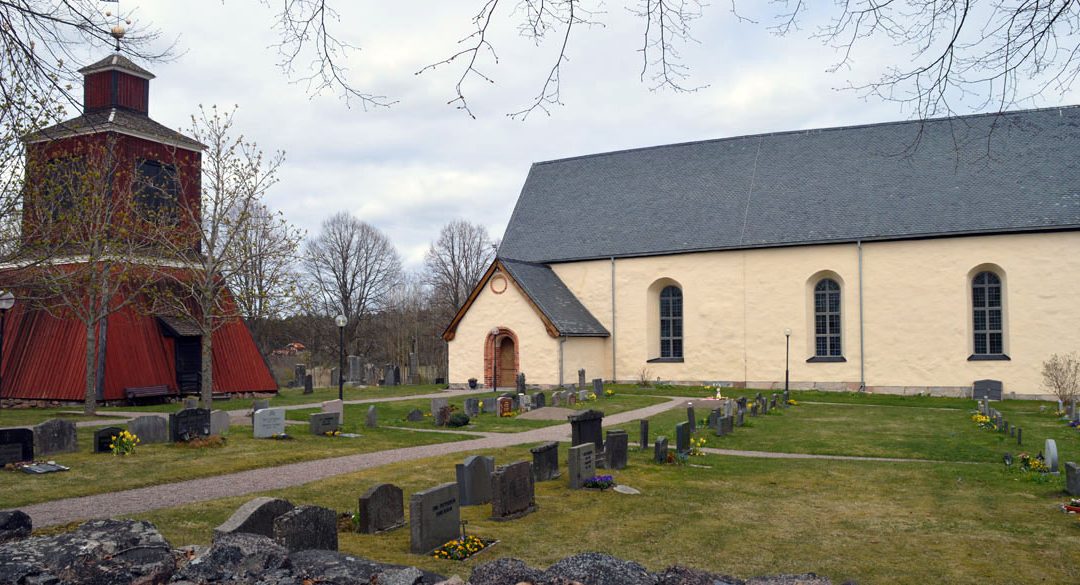 Husby Långhundra kyrka