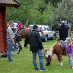 Ponnyridning på Kvarngården Knivsta