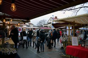Julmarknad i Knivsta