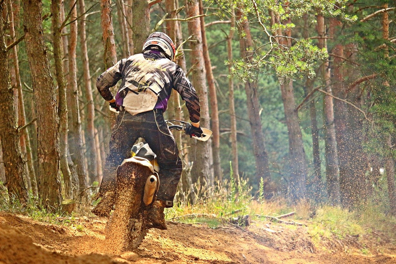 Stora Elgboda banan – Upplev Enduro i Knivsta! Stora Elgboda banan - Upplev Enduro i Knivsta!